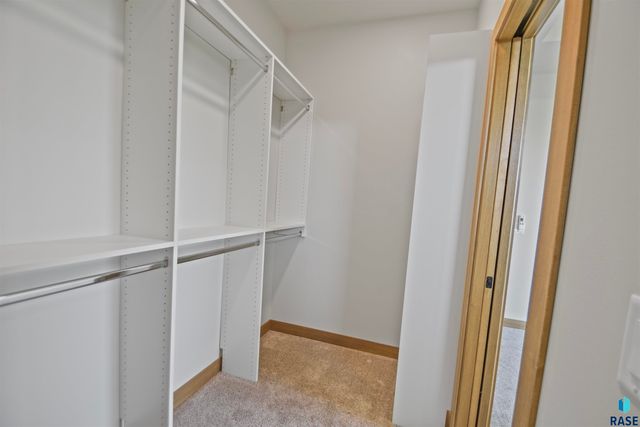 1108 N Slate Ave Avenue, Brandon, SD 57005