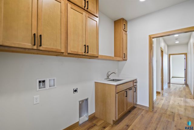 1108 N Slate Ave Avenue, Brandon, SD 57005