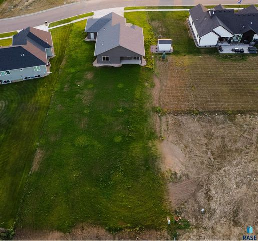 1108 N Slate Ave Avenue, Brandon, SD 57005