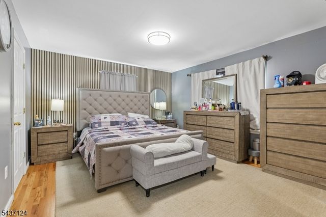 1411 Mopsick Ave, Linden City, NJ 07036