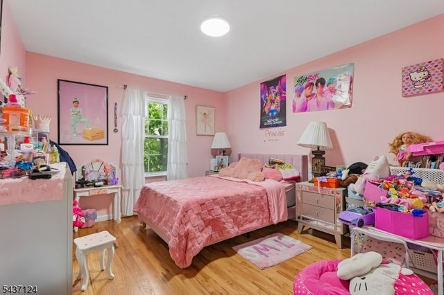1411 Mopsick Ave, Linden City, NJ 07036