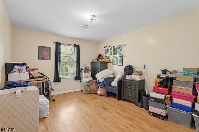 1411 Mopsick Ave, Linden City, NJ 07036