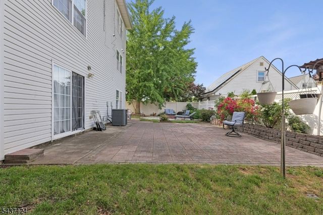 1411 Mopsick Ave, Linden City, NJ 07036