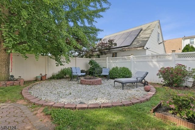 1411 Mopsick Ave, Linden City, NJ 07036