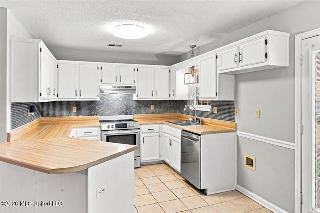 5871 Kentwood, Horn Lake, MS 38637