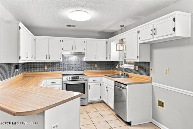 5871 Kentwood, Horn Lake, MS 38637