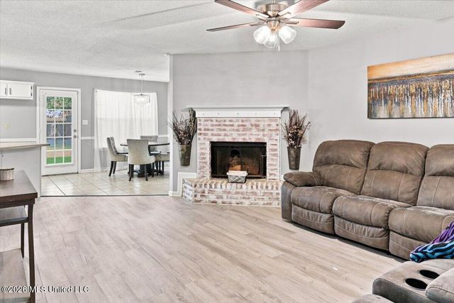 5871 Kentwood, Horn Lake, MS 38637