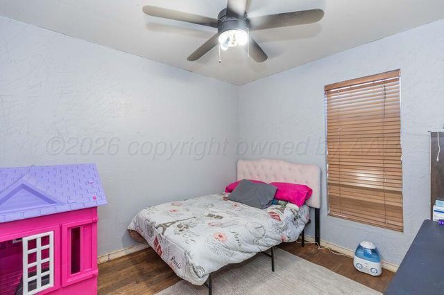 401 N Poplar Street, Stratford, TX 79084