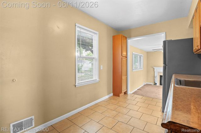 3130 Chestnut Street, Dearborn, MI 48124