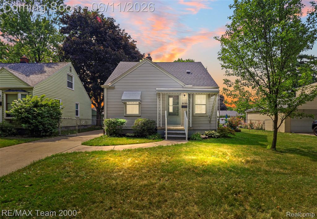 3130 Chestnut Street, Dearborn, MI 48124