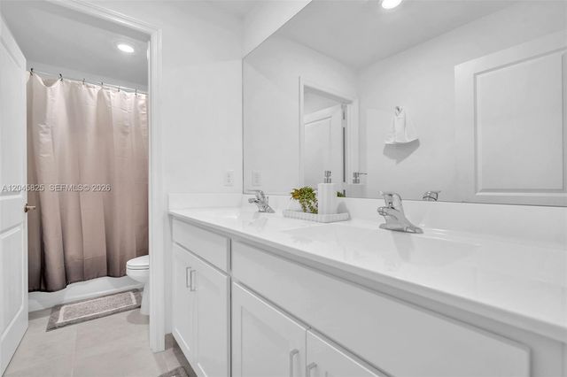 4226 Bent River Rd, Lake Worth, FL 33467