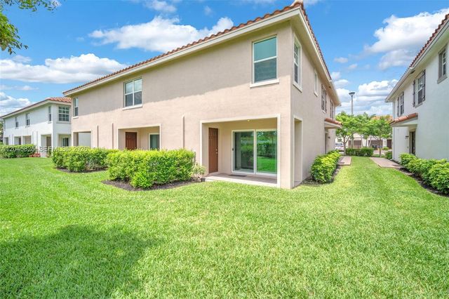 4226 Bent River Rd, Lake Worth, FL 33467