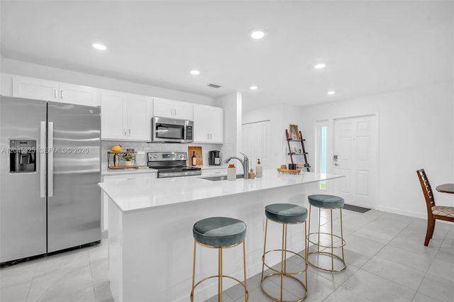 4226 Bent River Rd, Lake Worth, FL 33467
