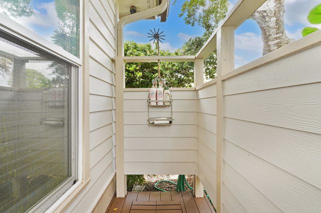 500 Turnberry Ln, St Augustine, FL 32080