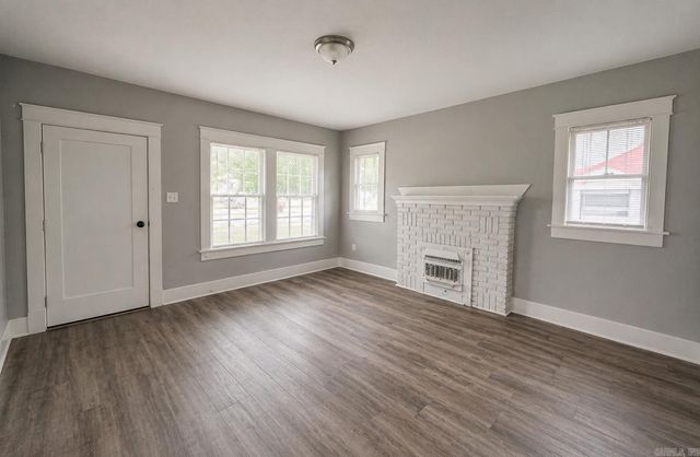 1624 Pike Avenue, North Little Rock, AR 72114