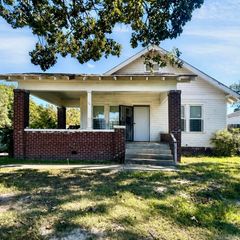 1624 Pike Avenue, North Little Rock, AR 72114