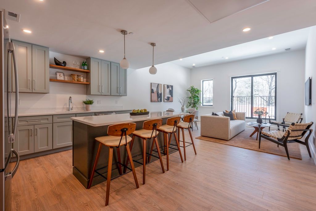 1060 Main St 303, Millis, MA 02054
