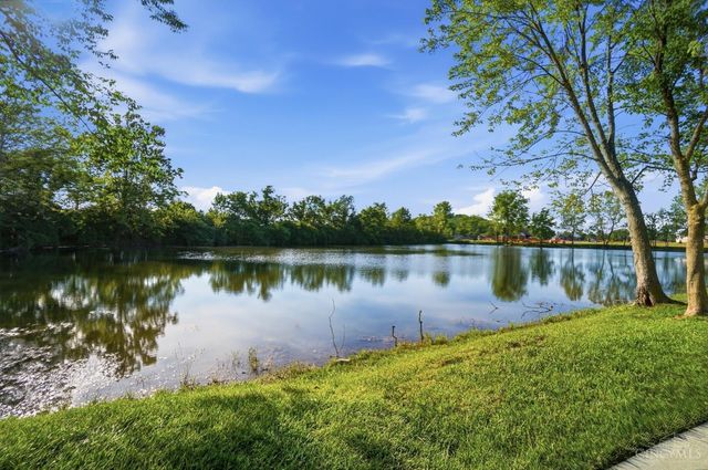 1261 Trailhead Place, Harrison, OH 45030