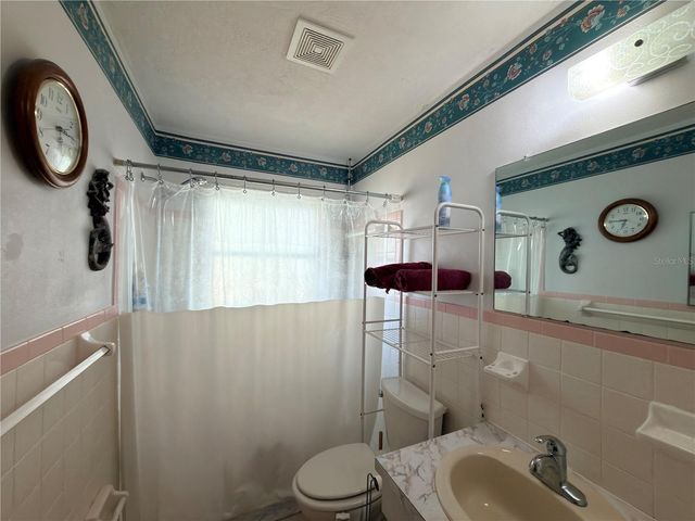 6135 E ONEIDA STREET, Inverness, FL 34452