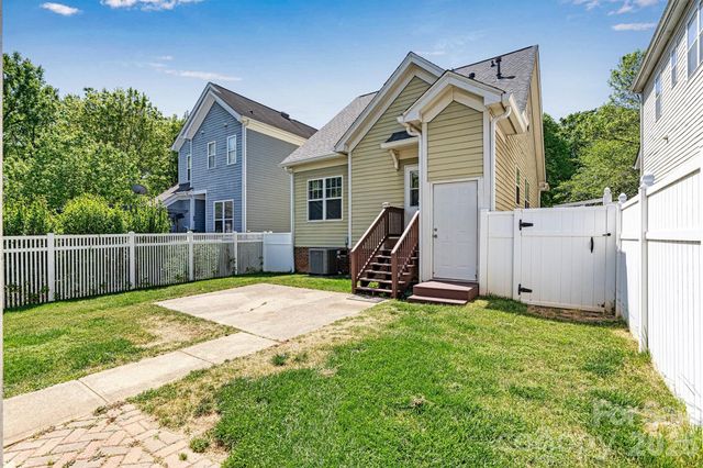 6747 E Douglas Park Drive, Huntersville, NC 28078