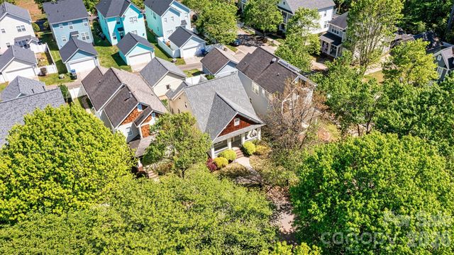 6747 E Douglas Park Drive, Huntersville, NC 28078