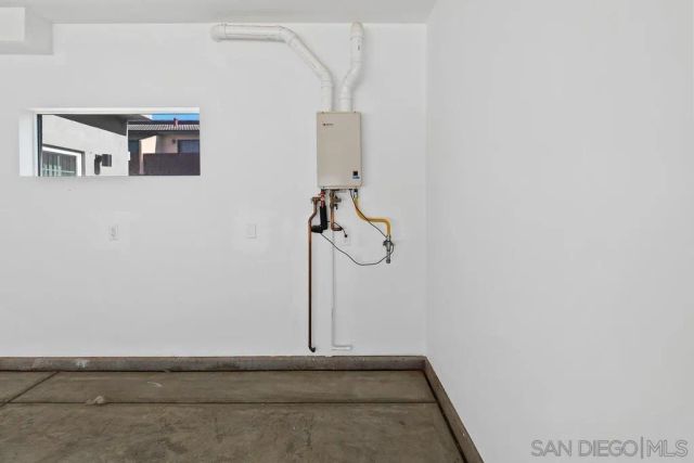 1345 Holly Ave, Imperial Beach, CA 91932