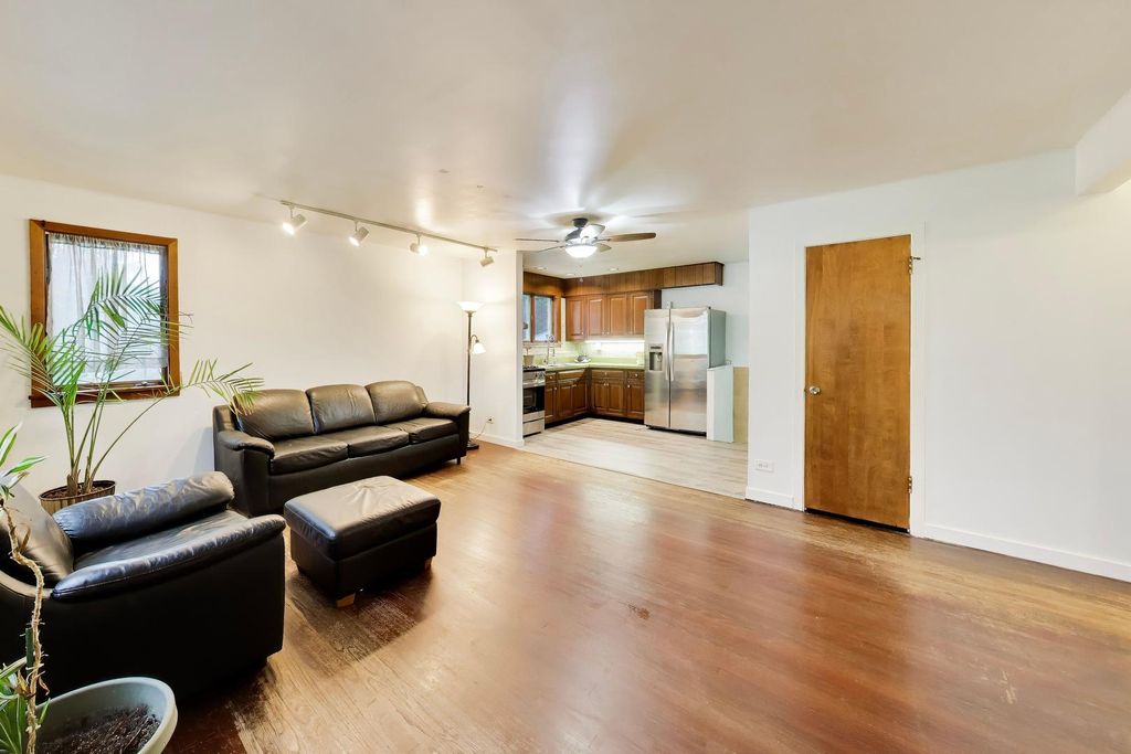 2183 LAURA Lane, Des Plaines, IL 60018 — photo 4