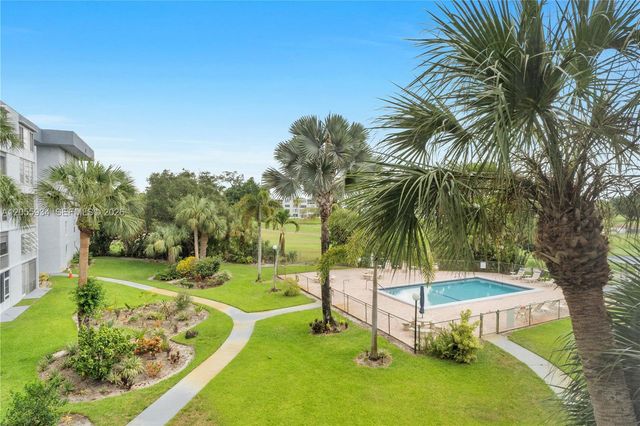 1402 NW 80th Avenue 310, Margate, FL 33063