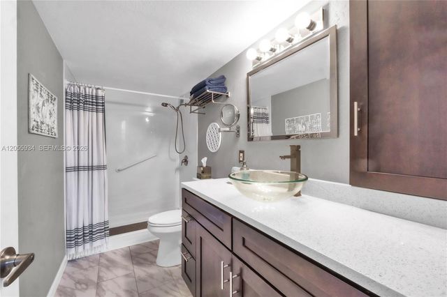 1402 NW 80th Avenue 310, Margate, FL 33063