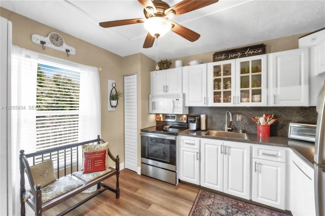 1402 NW 80th Avenue 310, Margate, FL 33063