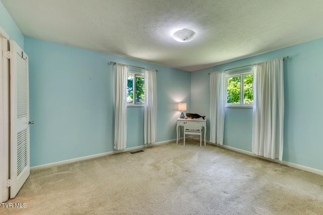 120 Cash Avenue, Blountville, TN 37617