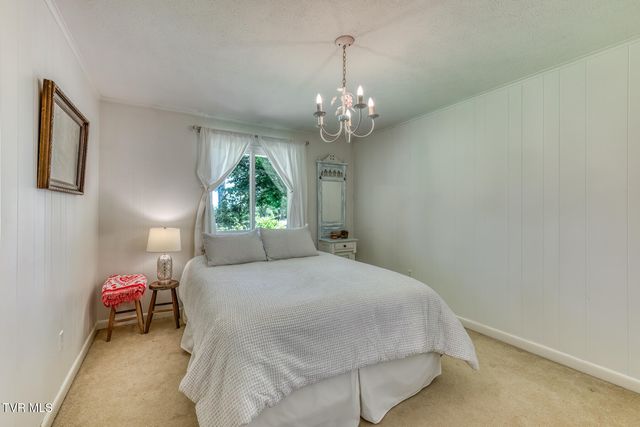 120 Cash Avenue, Blountville, TN 37617