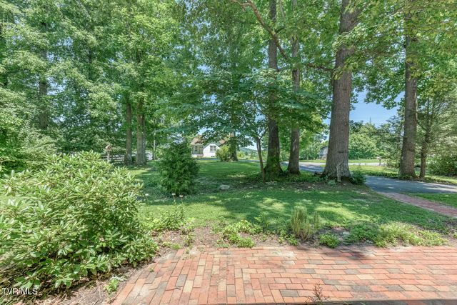120 Cash Avenue, Blountville, TN 37617