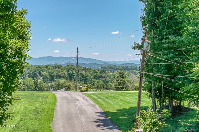 120 Cash Avenue, Blountville, TN 37617