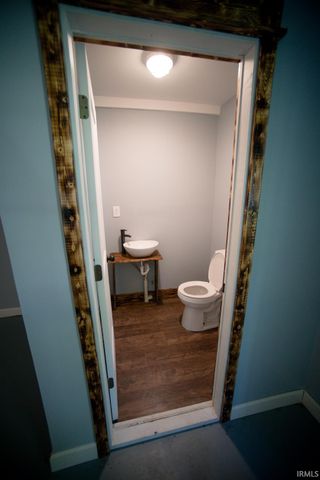 504 W 6th Street, Bicknell, IN 47512