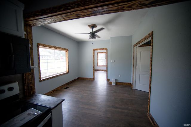 504 W 6th Street, Bicknell, IN 47512