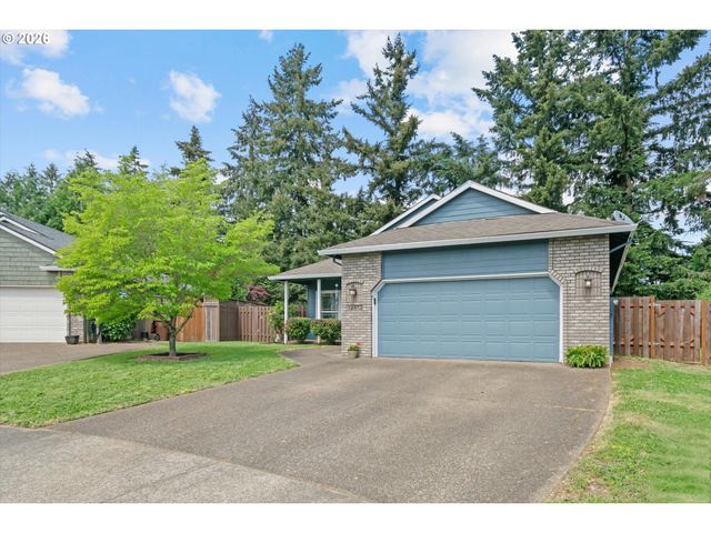 12172 SALMON Ct, Oregon City, OR 97045
