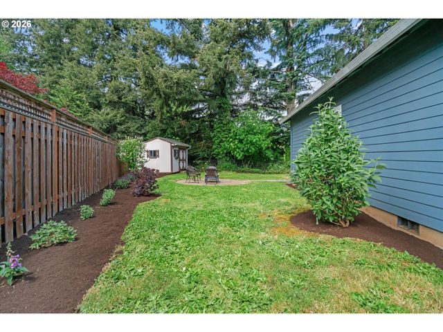 12172 SALMON Ct, Oregon City, OR 97045
