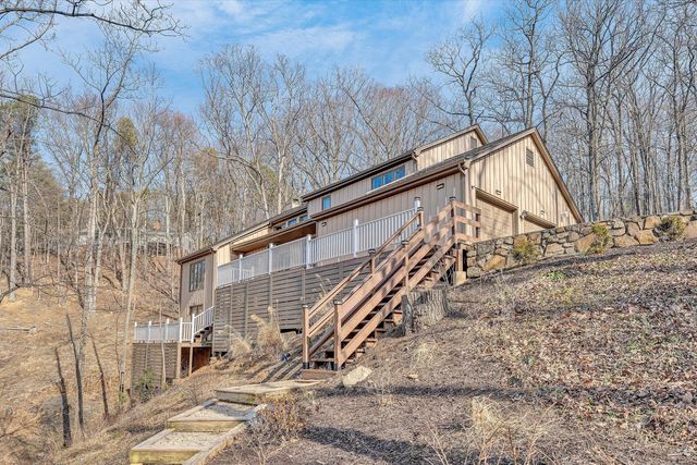 5157 Remington RD, Roanoke, VA 24018