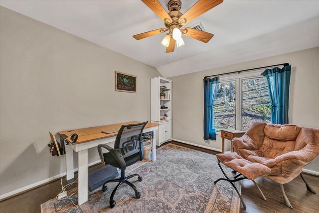 5157 Remington RD, Roanoke, VA 24018