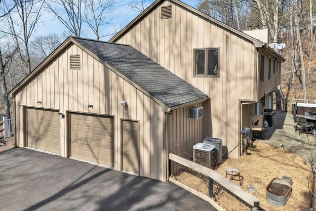 5157 Remington RD, Roanoke, VA 24018