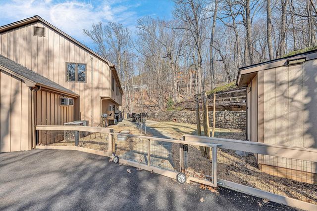 5157 Remington RD, Roanoke, VA 24018