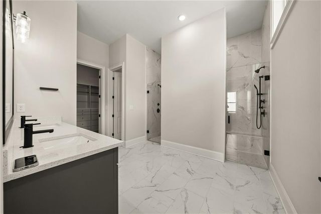 2451 Lizdionne Loop, Marietta, GA 30062