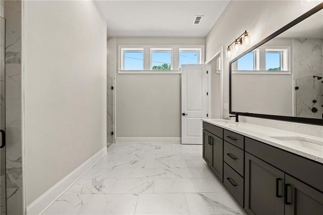 2451 Lizdionne Loop, Marietta, GA 30062