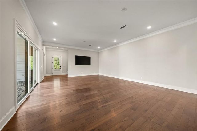 2451 Lizdionne Loop, Marietta, GA 30062