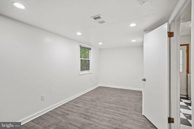 9086 BROOK FORD RD, Burke, VA 22015