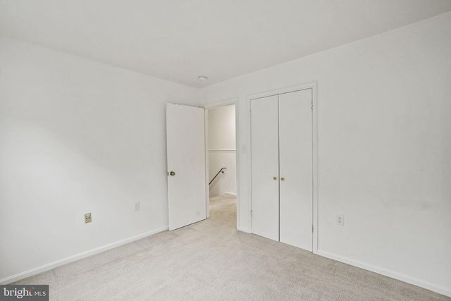 9086 BROOK FORD RD, Burke, VA 22015