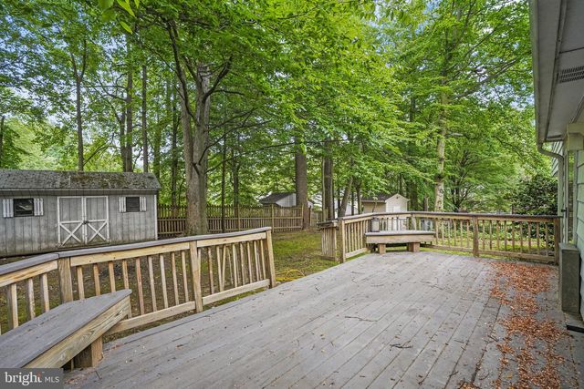 9086 BROOK FORD RD, Burke, VA 22015