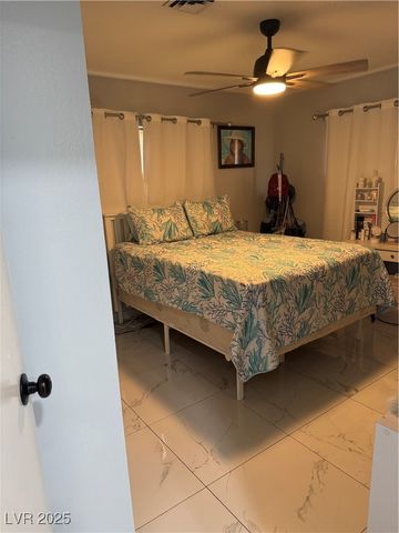 5425 Evergreen Avenue, Las Vegas, NV 89107