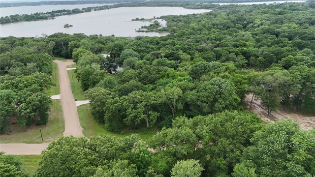126 Lakeview Trail, Mabank, TX 75147